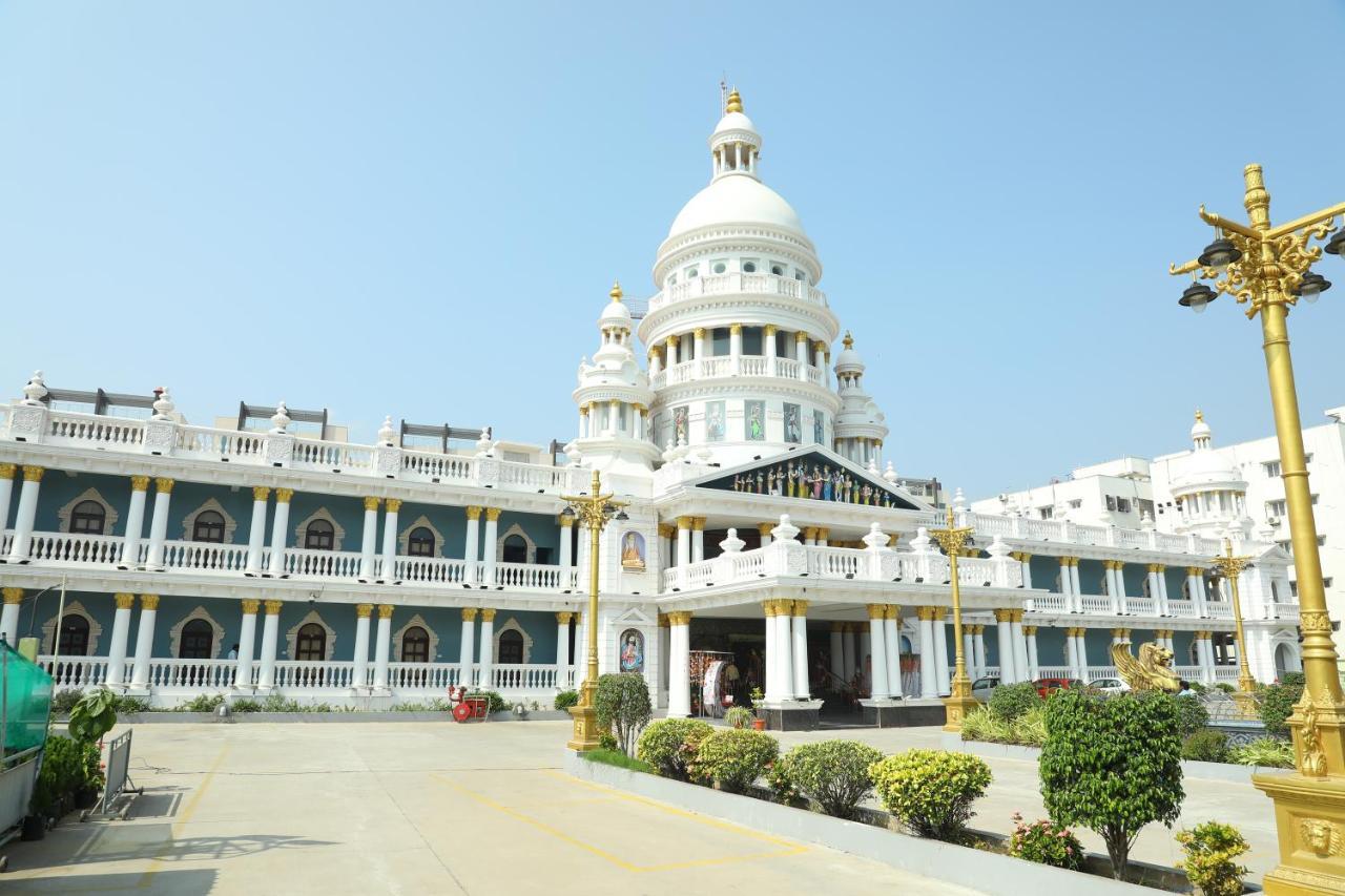 Gadiraju Palace Convention Centre & Hotel Visakhapatnam Exterior photo